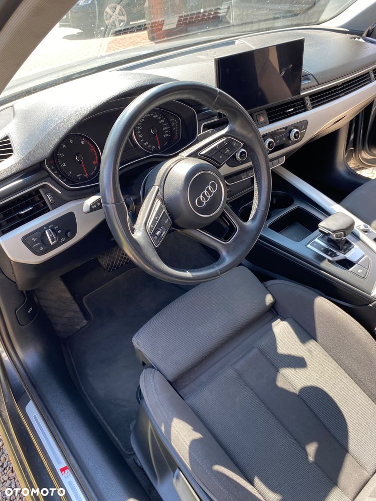 Audi A4 Avant 35 TFSI mHEV S Line S tronic - 8