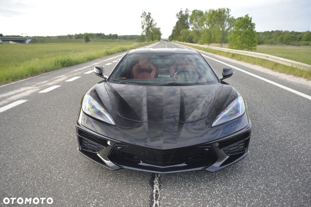 Chevrolet Corvette - 3