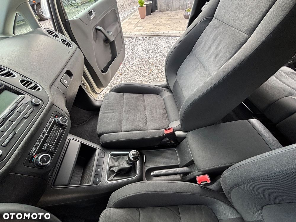 Volkswagen Golf Plus 1.4 TSI Highline - 17
