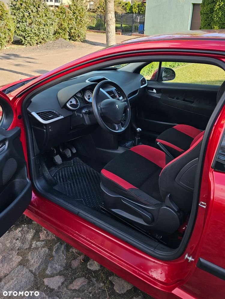 Peugeot 207 75 Urban Move - 6