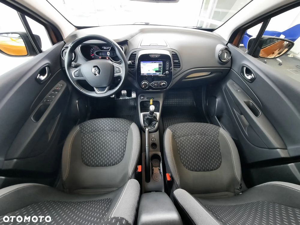 Renault Captur TCe 150 GPF INTENS - 32