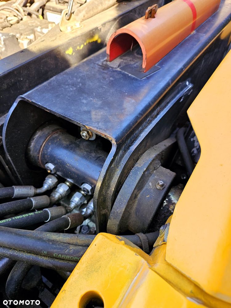 JCB 515-40 - 20