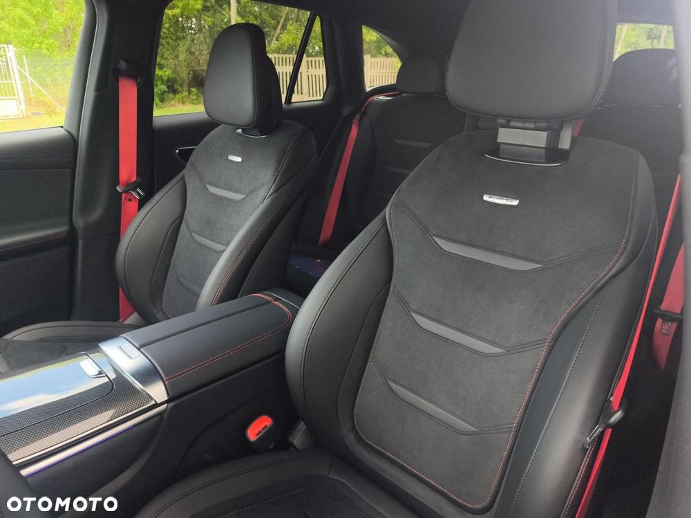 Mercedes-Benz GLC - 12