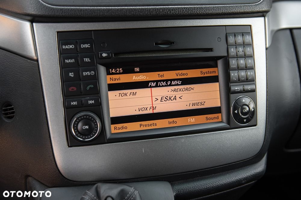 Mercedes-Benz Viano 3.0 CDI DPF extralang Automatik Ambiente Edition - 22