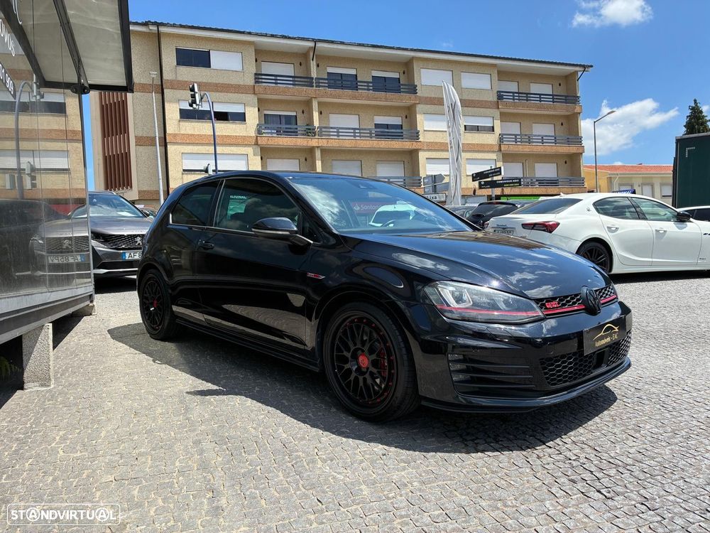 VW Golf 2.0 TSi GTi DSG Performance - 4