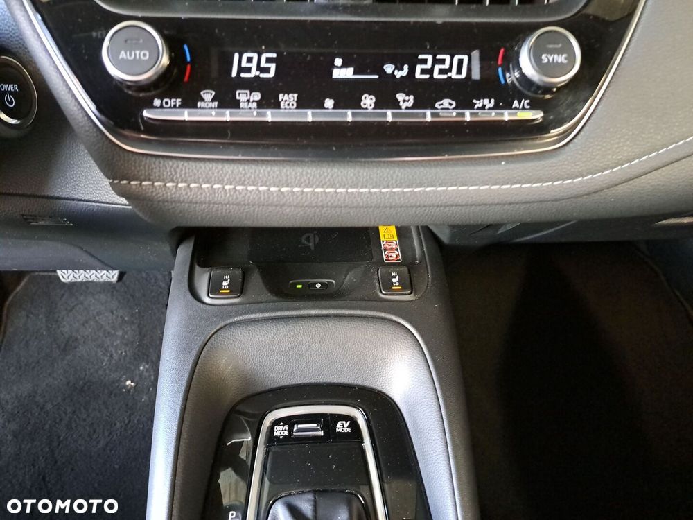 Toyota Corolla 1.8 Hybrid Comfort - 27