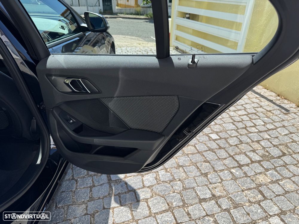 BMW 116 d Corporate Edition - 34