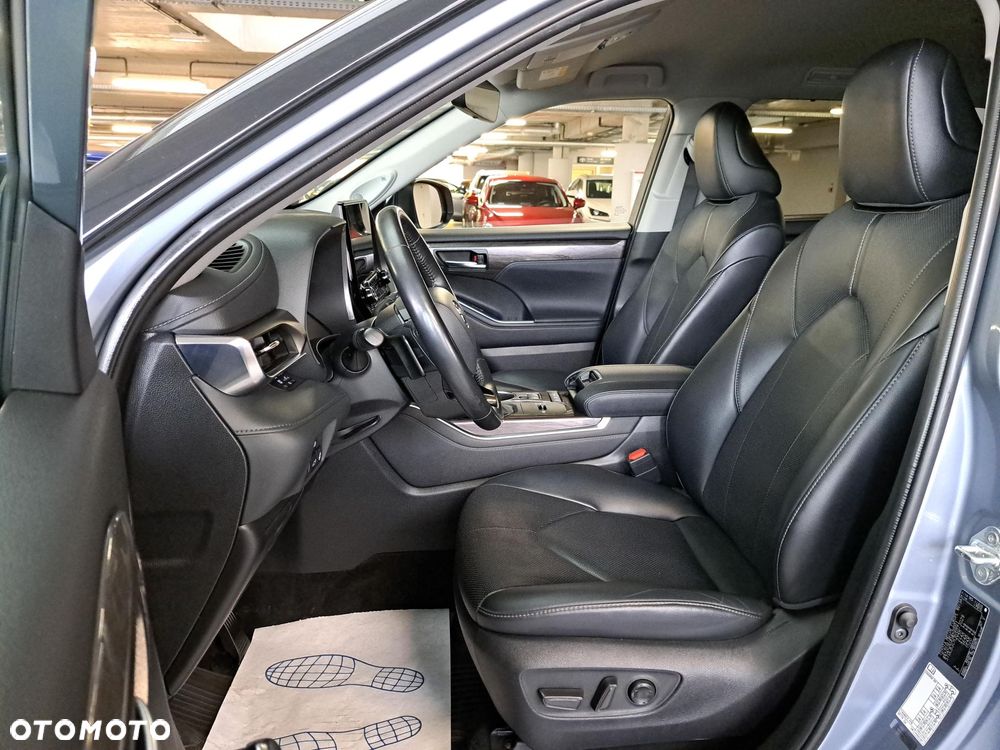 Toyota Highlander - 12