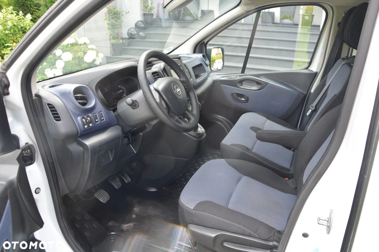 Opel VIVARO - 8