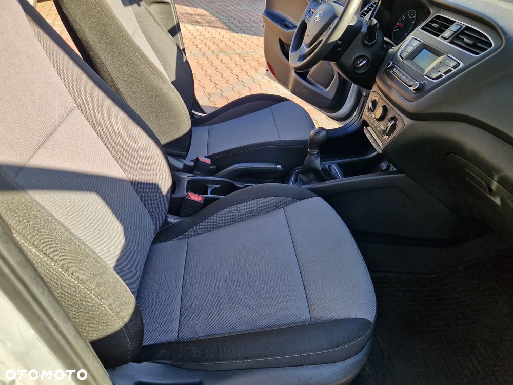 Hyundai i20 1.2 Comfort - 23