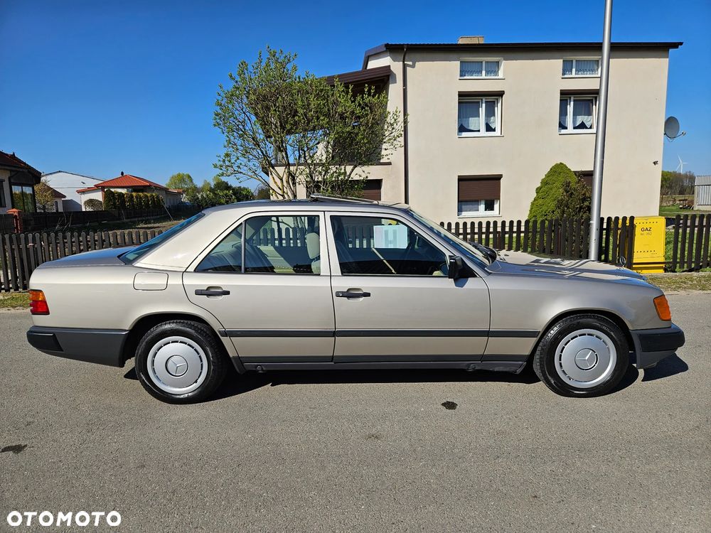 Mercedes-Benz W124 (1984-1993) - 5