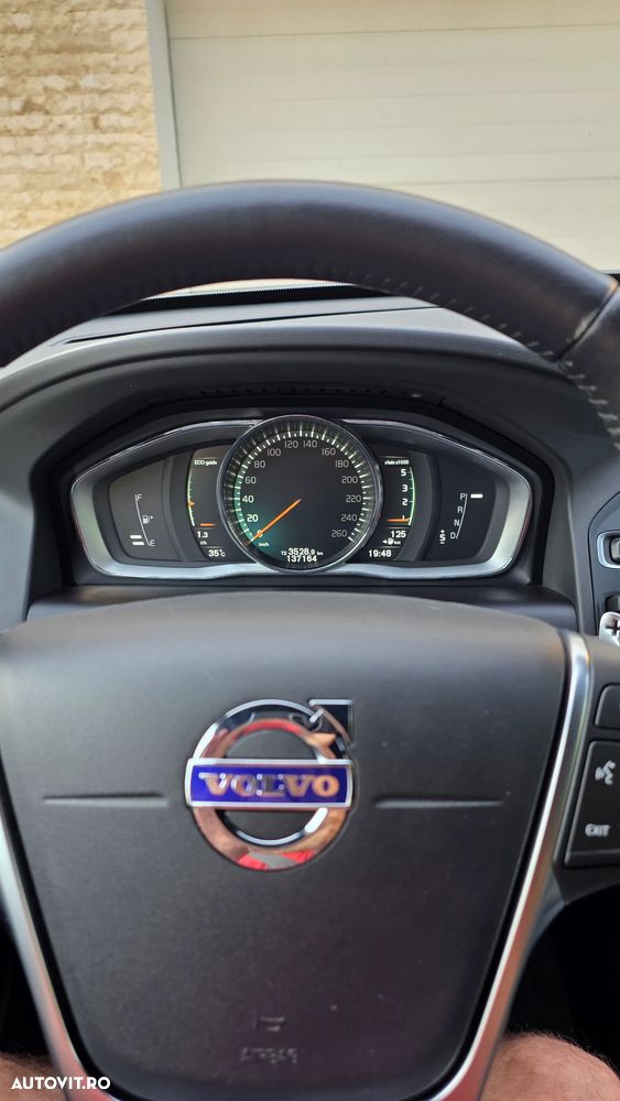 Volvo XC 60 - 16