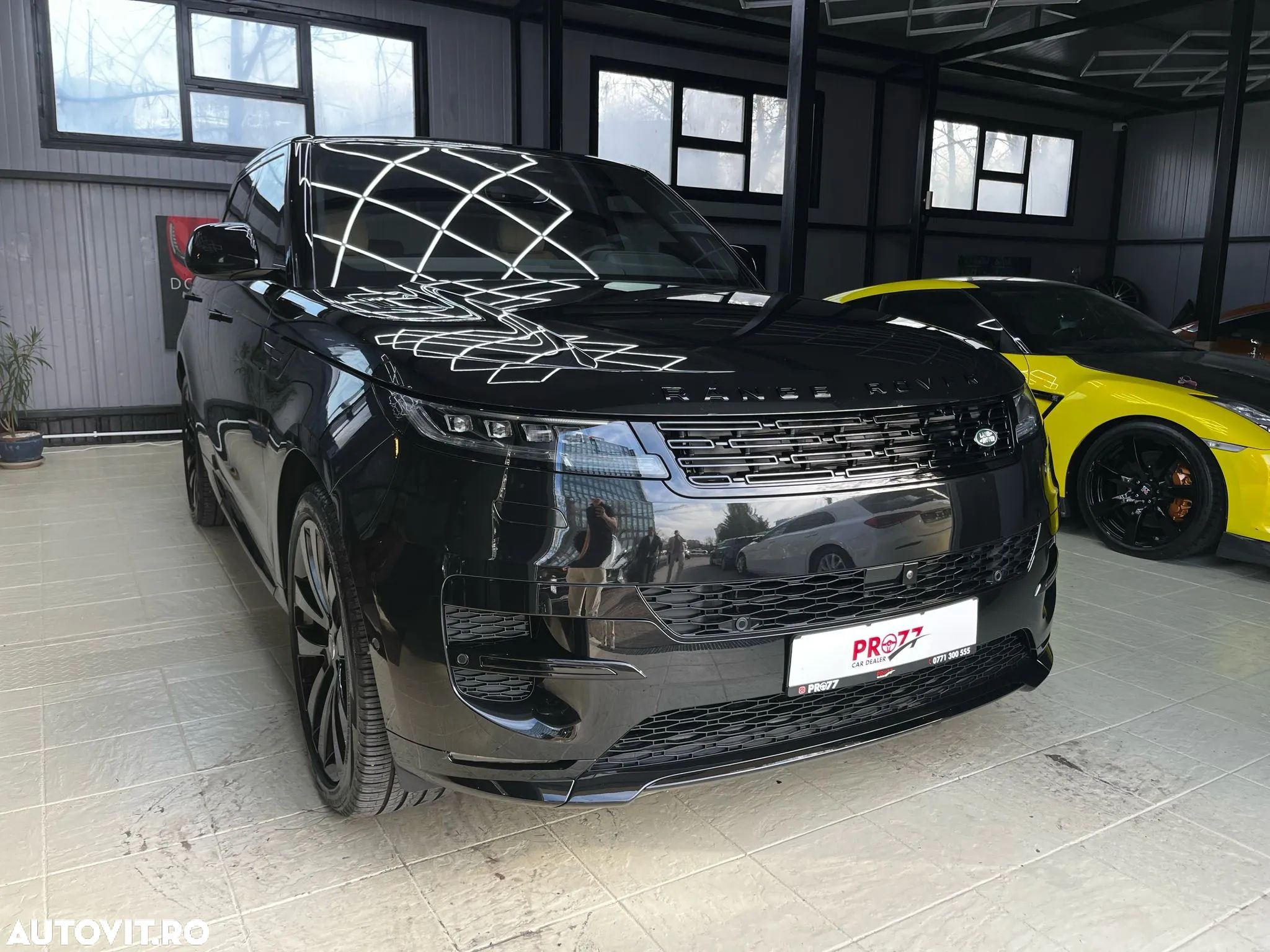 Land Rover Range Rover Sport - 1