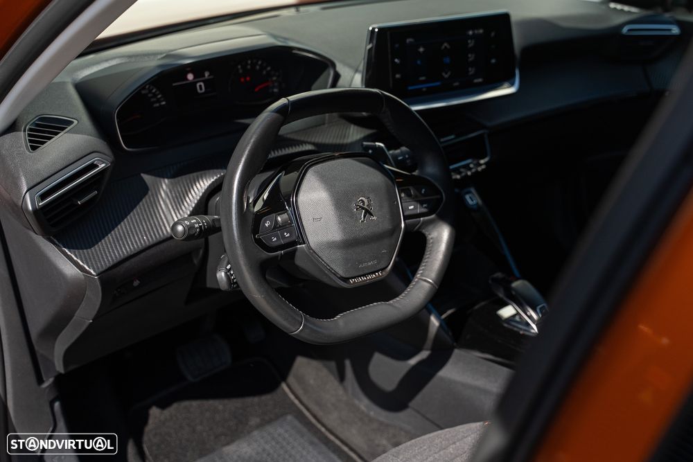 Peugeot 2008 1.2 PureTech Active Pack EAT8 - 13