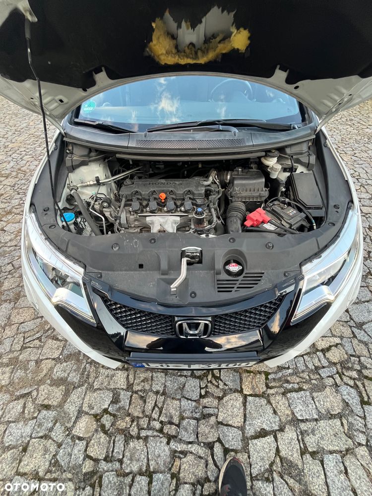 Honda Civic 1.8 i-VTEC Sport - 23
