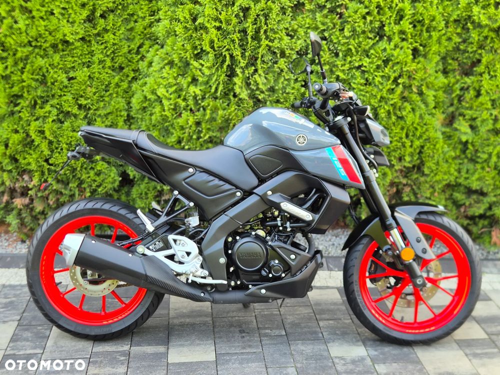 Yamaha MT - 2