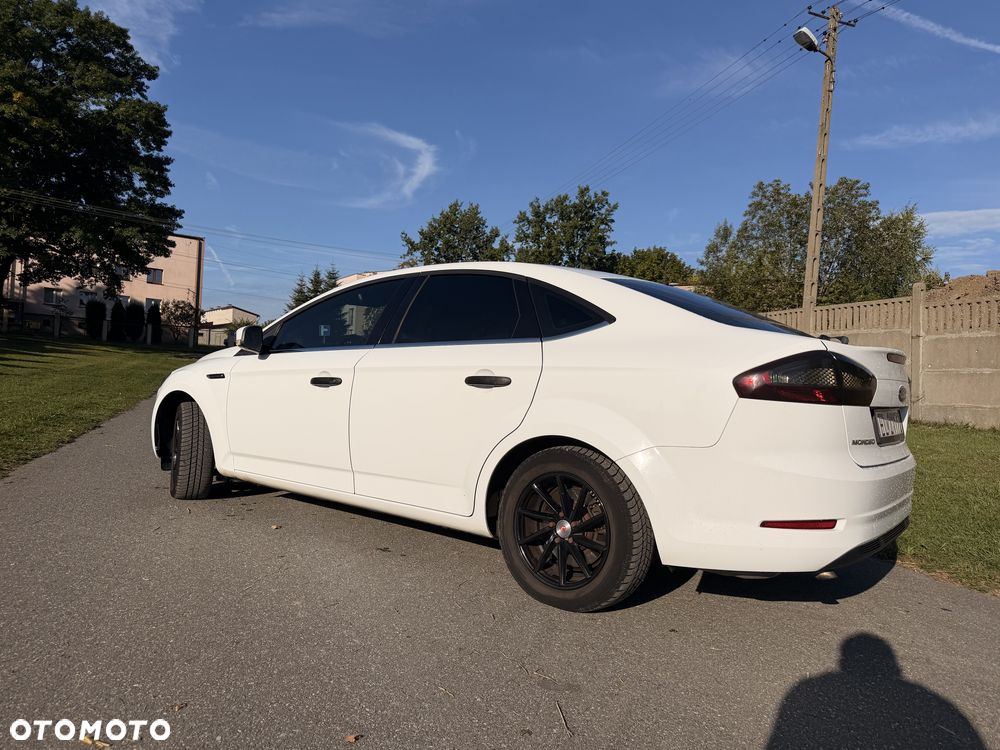 Ford Mondeo - 4
