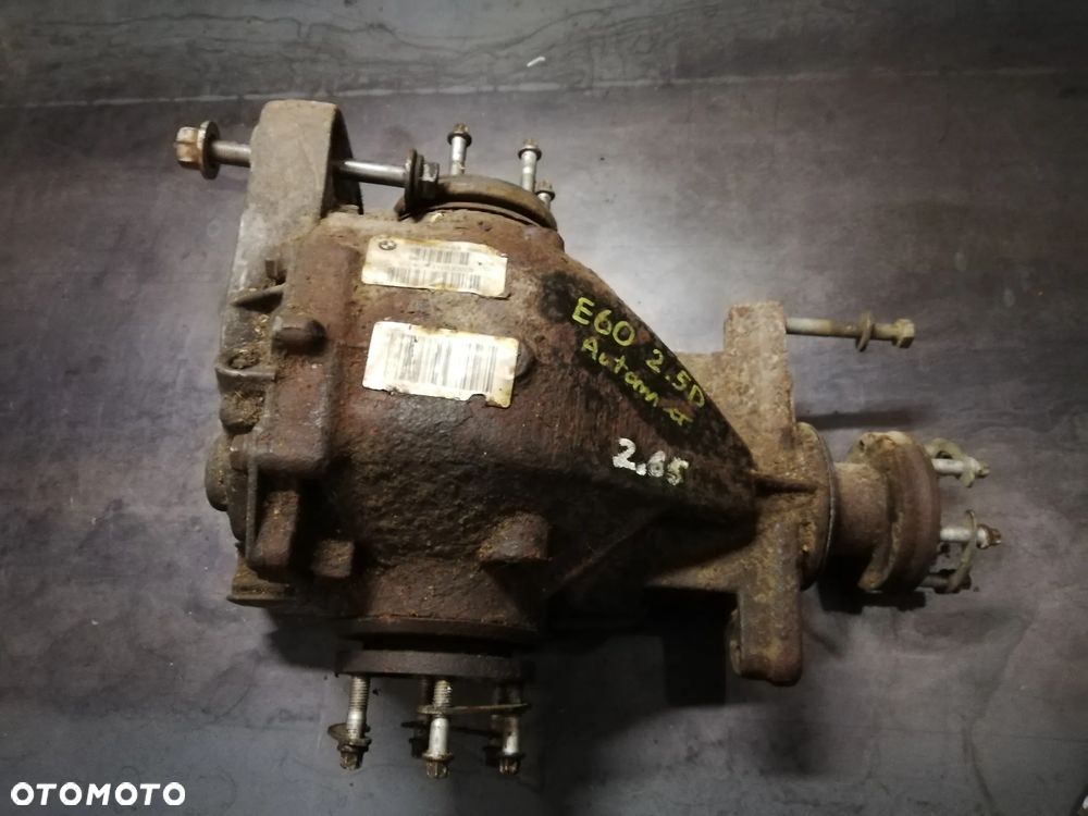 BMW E60 525D MOST DYFER TYŁ 2,65 7530897 - 1