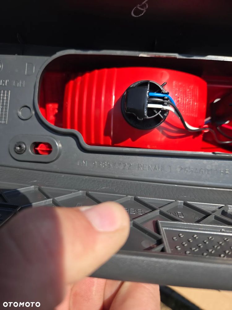 lampa prawa prawy tylna tył Opel Vivaro A Renault Trafic II Nissan Primastar I Lift 93857765 265A1-0127R 93857722 265A60118R - 7