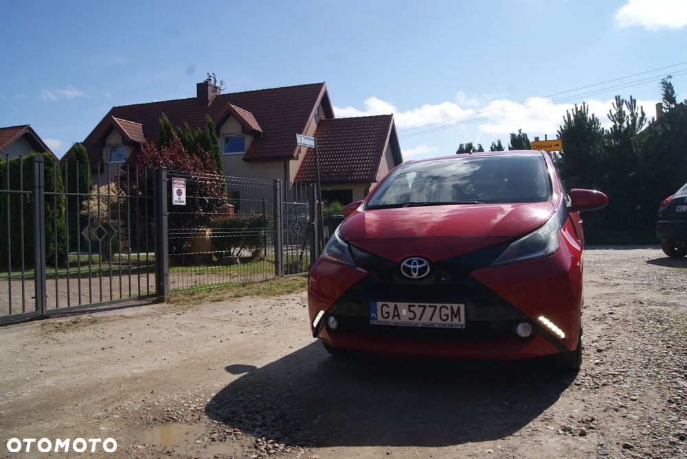 Toyota Aygo x-clusiv - 20