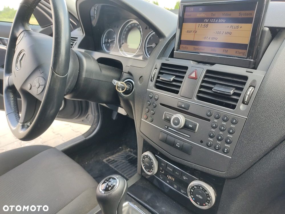 Mercedes-Benz Klasa C 200 CDI DPF BlueEFFICIENCY - 4