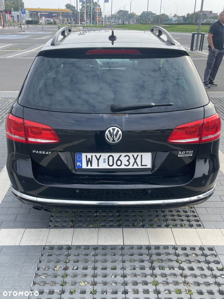 Volkswagen Passat 2010 photo 4