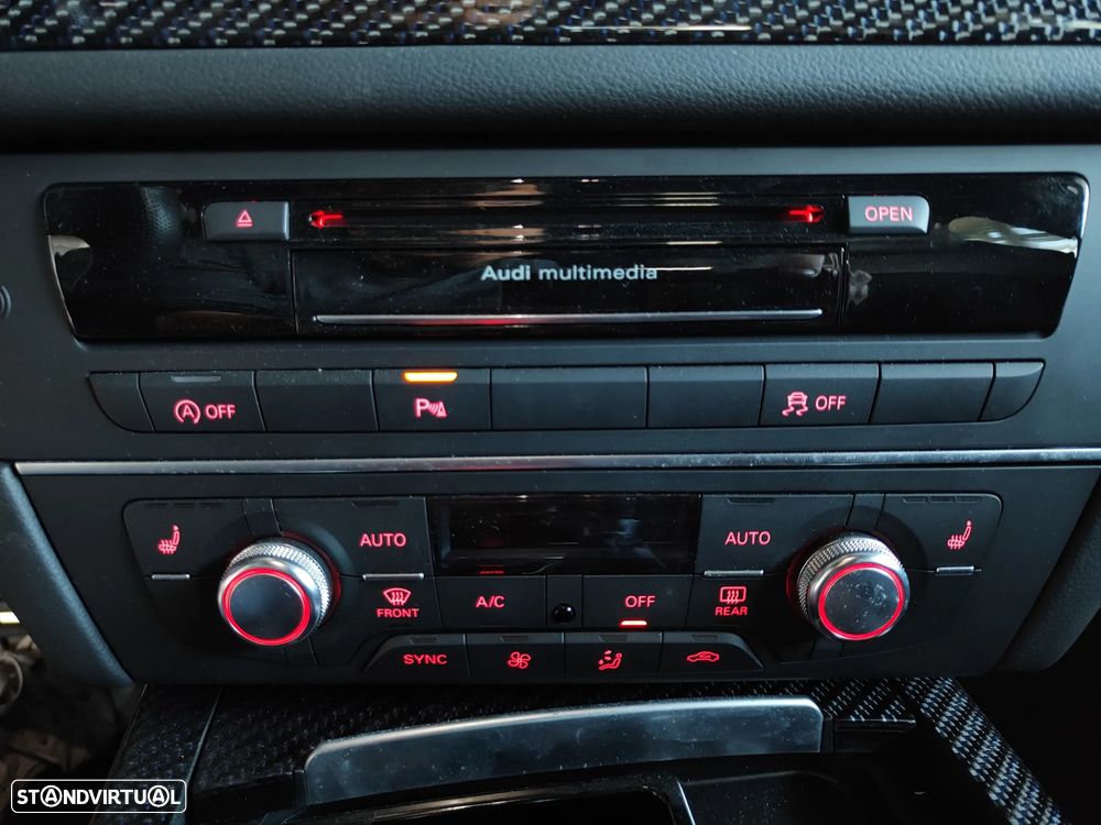 Audi RS6 Avant 4.0 TFSi Plus quattro Tiptronic - 37