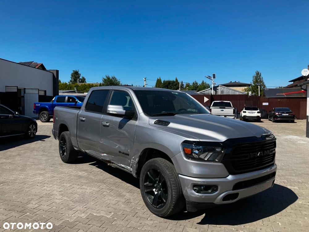 RAM 1500 5.7 Crew Cab Laramie - 1