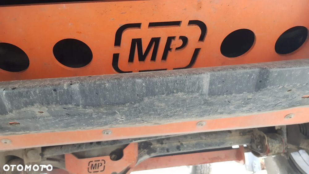 Land Rover Discovery 4.0 V8 ES - 32