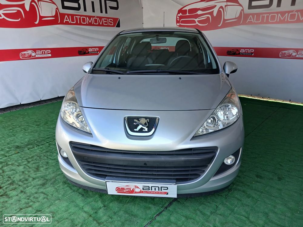 Peugeot 207 1.4 16V Premium - 6