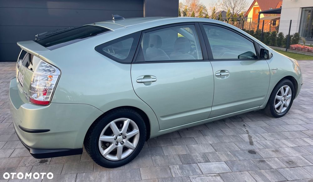 Toyota Prius 1.5 VVT-i Sol (nav) - 10