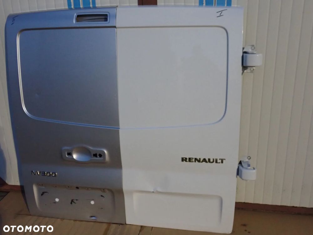 Trafic 3 VivaroB Talento NV300 Drzwi Tylne - 15