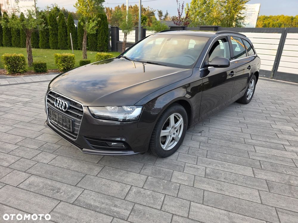 Audi A4 Avant 2.0 TDI DPF quattro S tronic Ambiente - 8