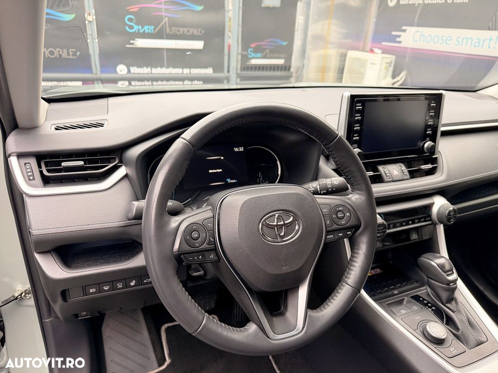 Toyota RAV4 2.5 VVT-iE 4x4 Luxury - 19