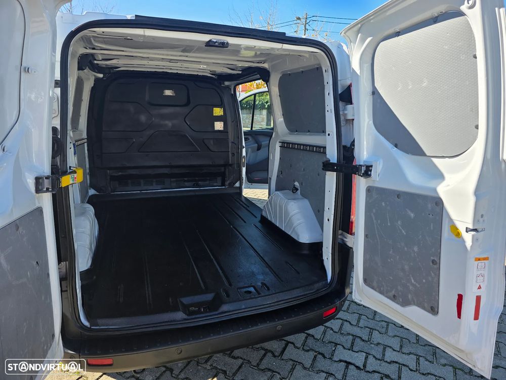 Ford Transit Custom 2.2 TDCI 270 L1 - 6