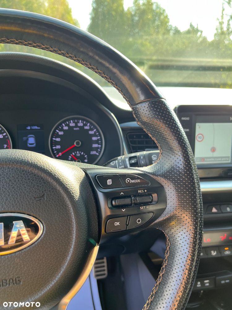 Kia Stonic 1.4 L - 27