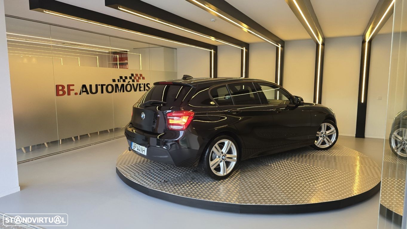 BMW 118 d Pack M - 17
