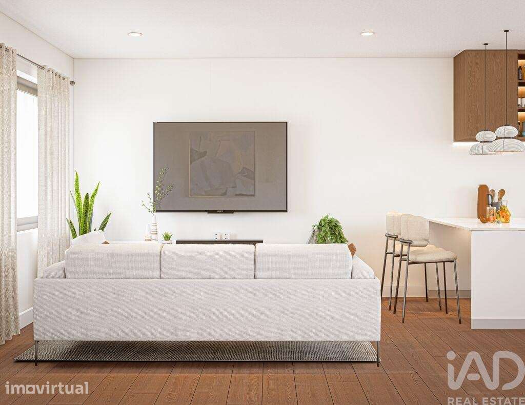 Apartamento T2 em Câmara de Lobos de 104,00 m2 - Grande imagem: 5/12