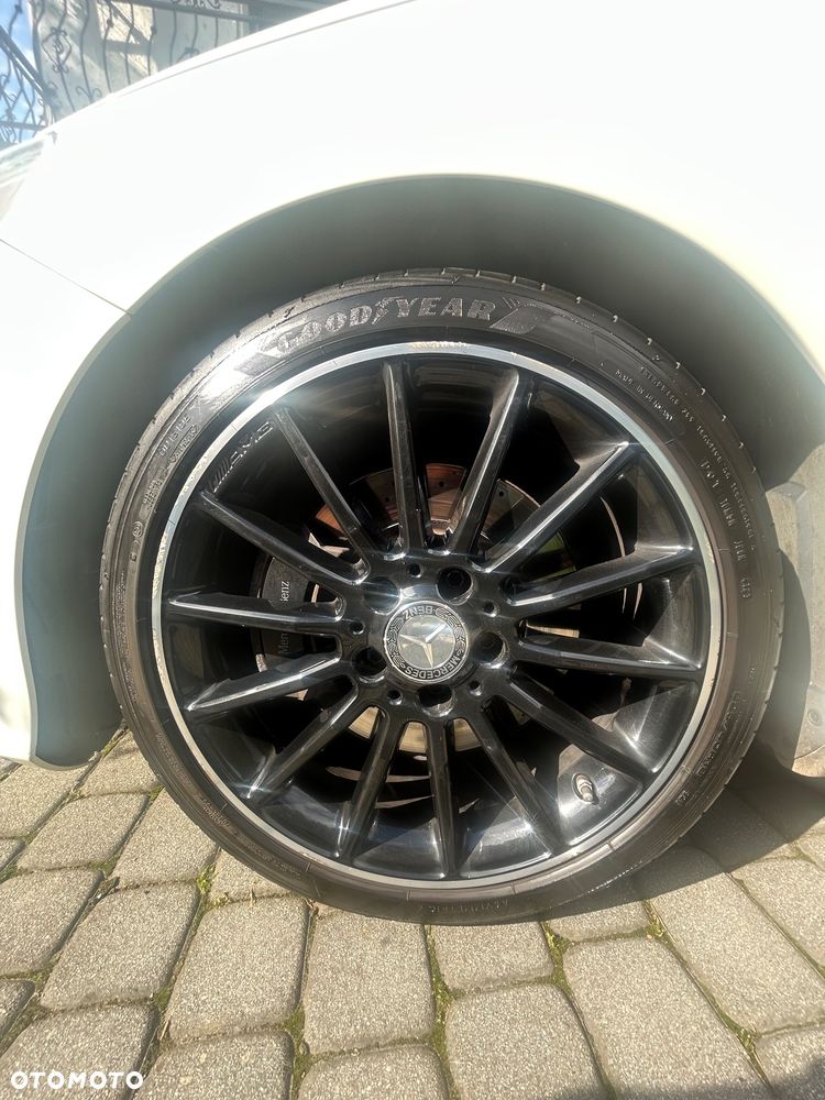 Mercedes-Benz Klasa A 220 4-Matic AMG Line - 6