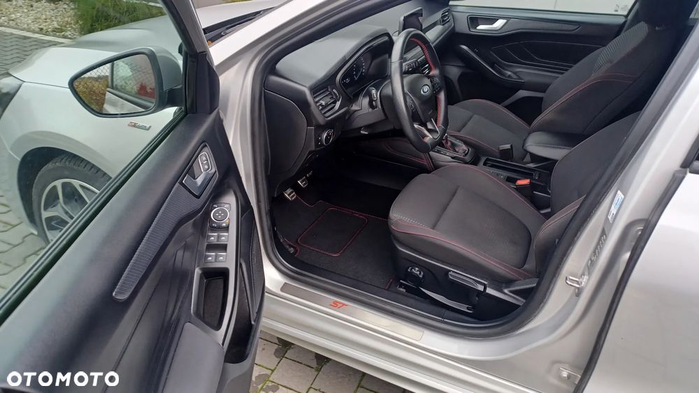 Ford Focus - 6