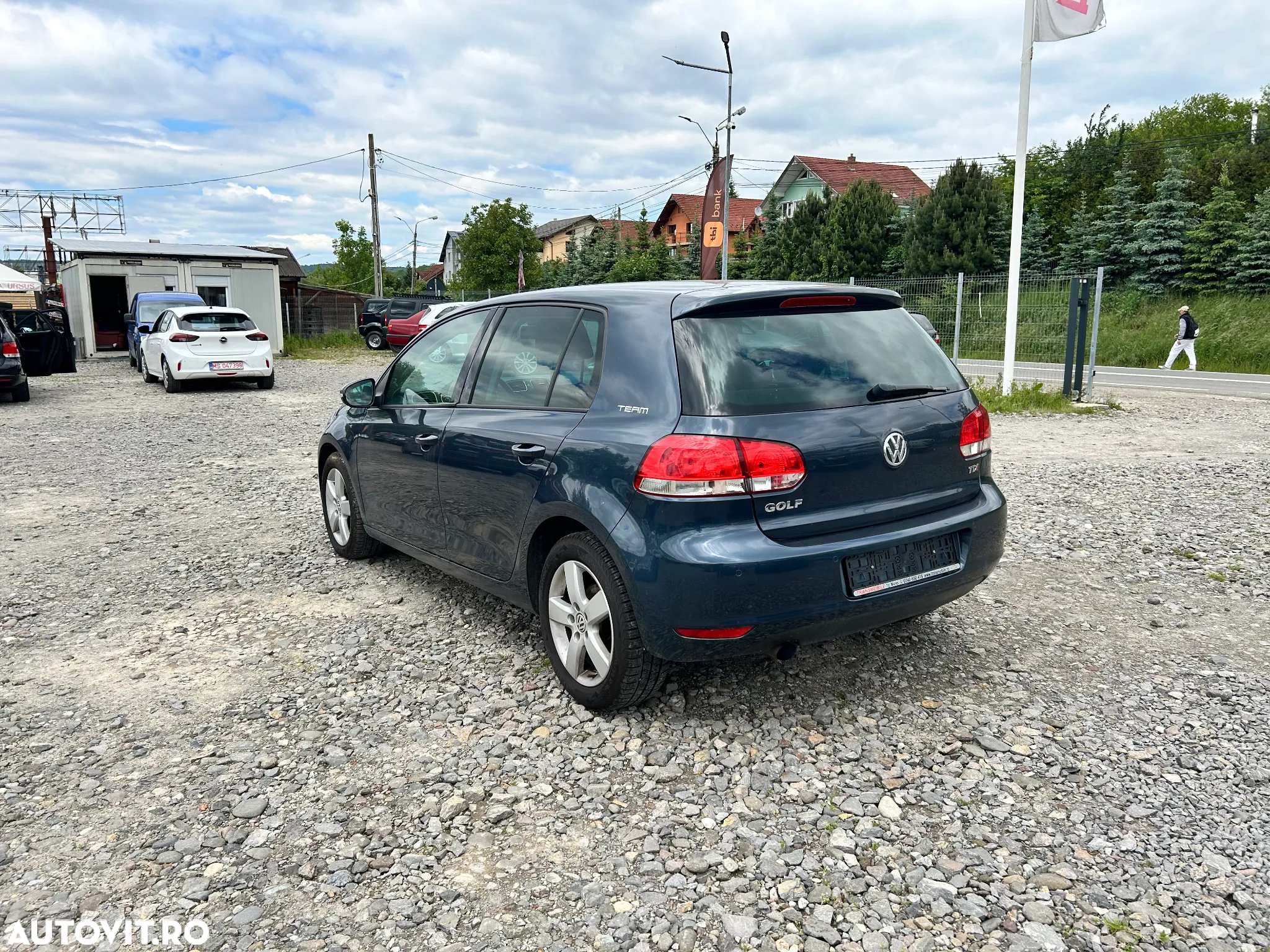 Volkswagen Golf 1.6 TDI DPF BMT Trendline - 3