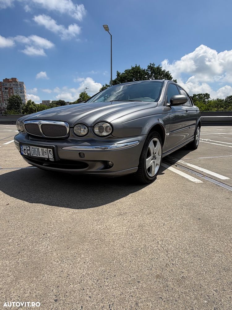 Jaguar X-Type 2.0 TD Luxury - 1