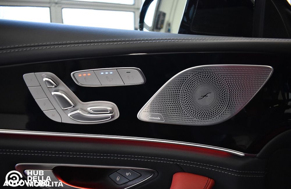 Mercedes-Benz AMG GT 4-door Coupe - 16