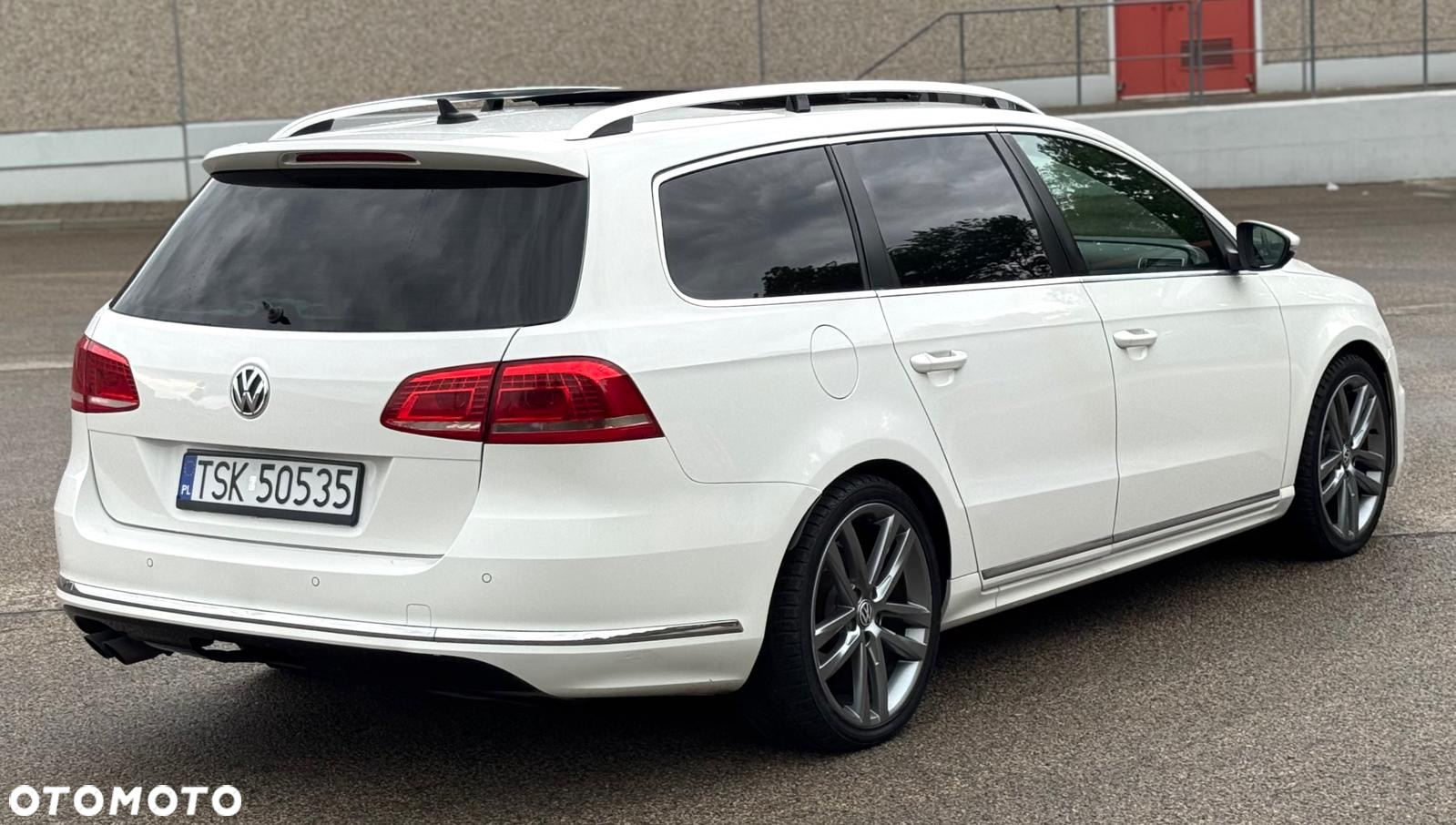 Volkswagen Passat 2.0 TDI Highline R-Style DSG - 12