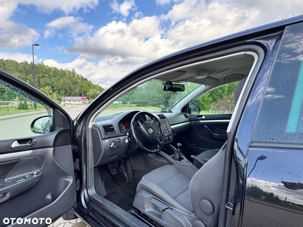 Volkswagen Golf 2.0 TDI Sportline - 11