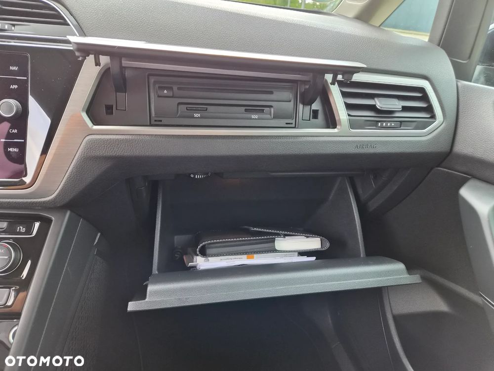 Volkswagen Touran 2.0 TDI BMT Highline DSG - 18