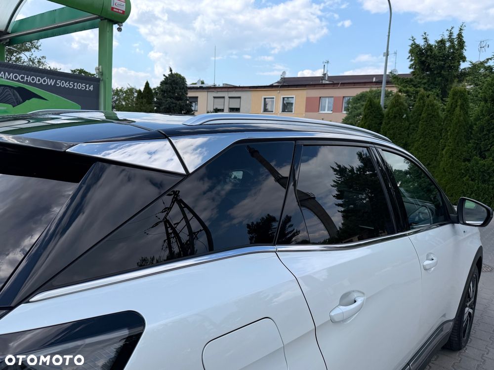 Peugeot 3008 1.6 PureTech HYbrid Allure S&S EAT8 - 39