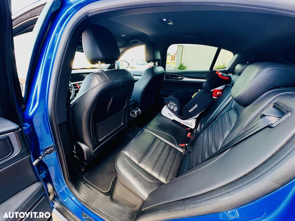 Alfa Romeo Stelvio 2.0 Turbo AWD AT8 Super - 9