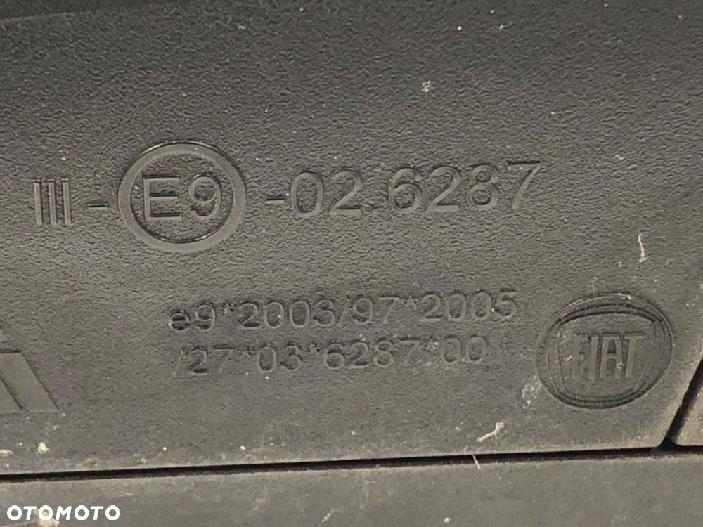 LUSTERKO PRAWY  FIAT DOBLO Cargo (263_) 2010 - 2022 1.6 D Multijet 77 kW [105 KM] olej napędowy - 6