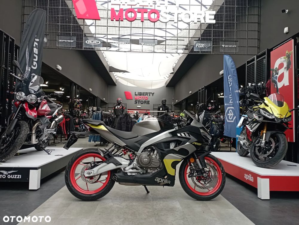 Aprilia RS - 7